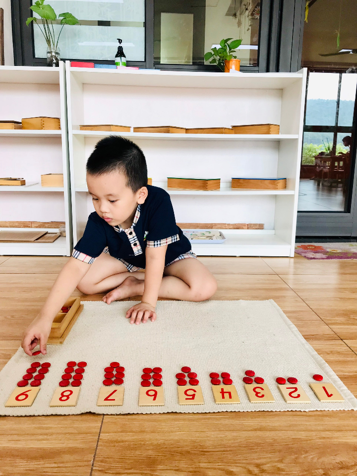 Học sinh mầm non InterKids đang vui chơi