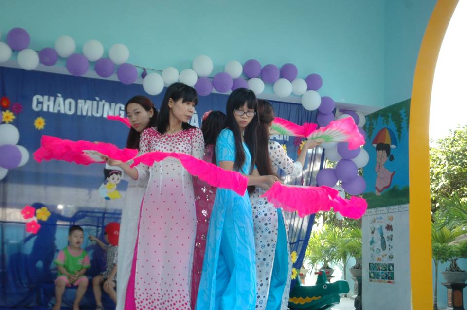 Trường mầm non Bông Sen Xanh - Thạnh Lộc