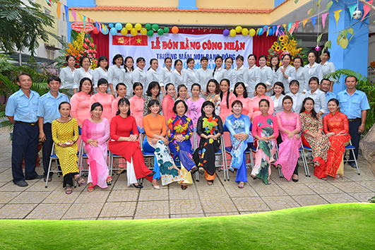 Trường mầm non Rạng Đông 4 - Phường 4