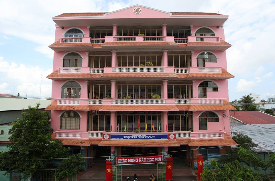 Trường mầm non - tiểu học Hạnh Phước - Vĩnh Quang