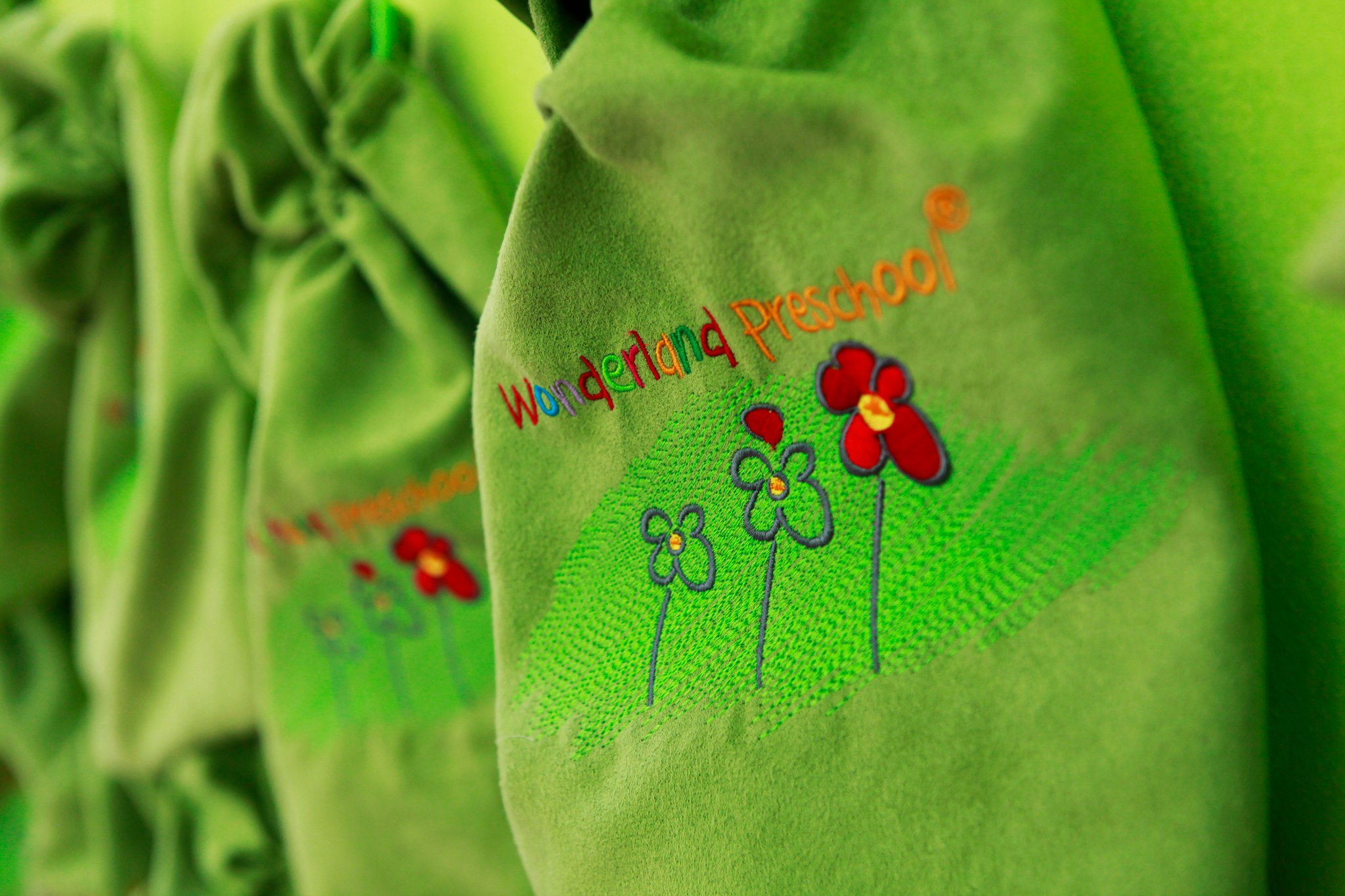 Trường mầm non Wonderland ( Xứ Sở Diệu Kỳ ) - Nguyên Hồng