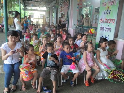 Trường mẩu giáo Tuổi Thơ - Hòa Hương