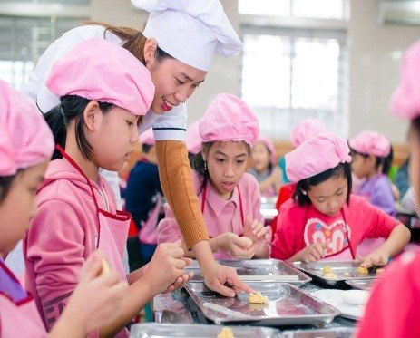 Trường tiểu học Việt - Anh - Quán Bàu
