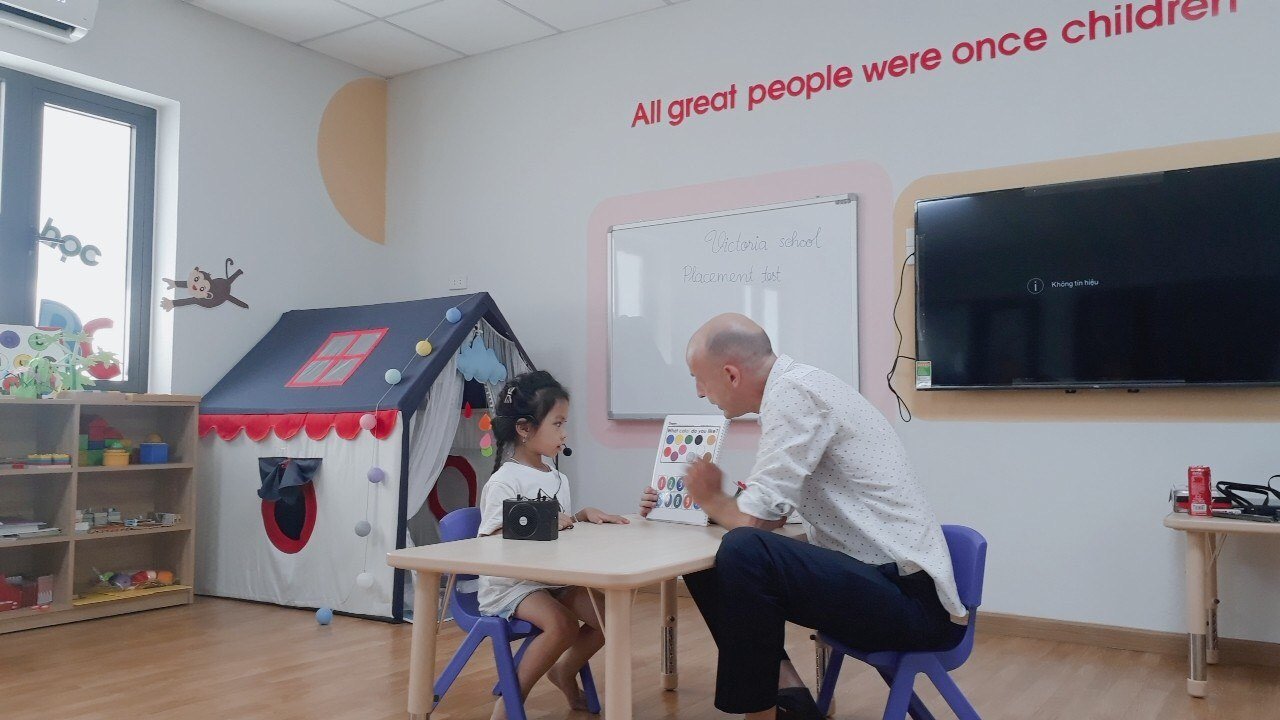 Đội ngũ giáo viên