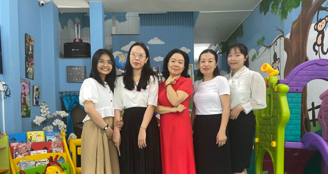 Đội ngũ giáo viên