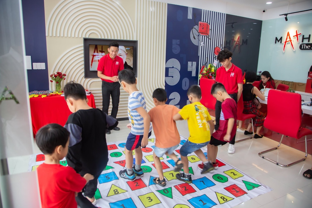 Đội ngũ giáo viên