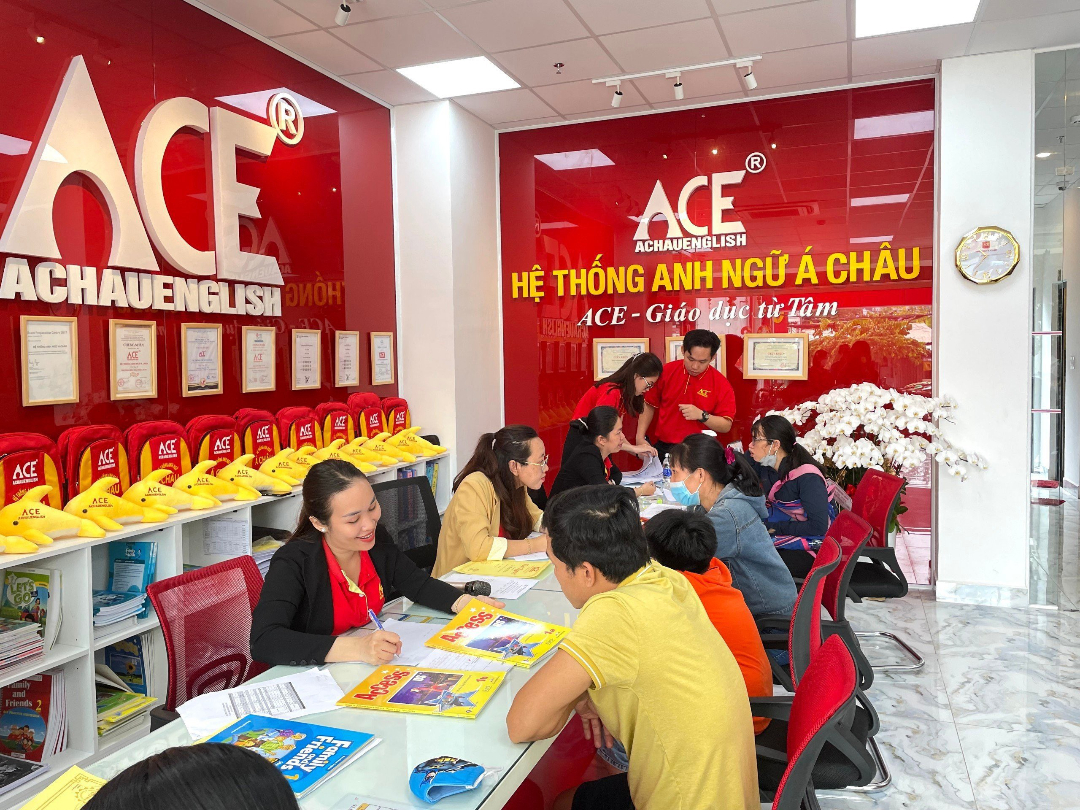 Đội ngũ giáo viên