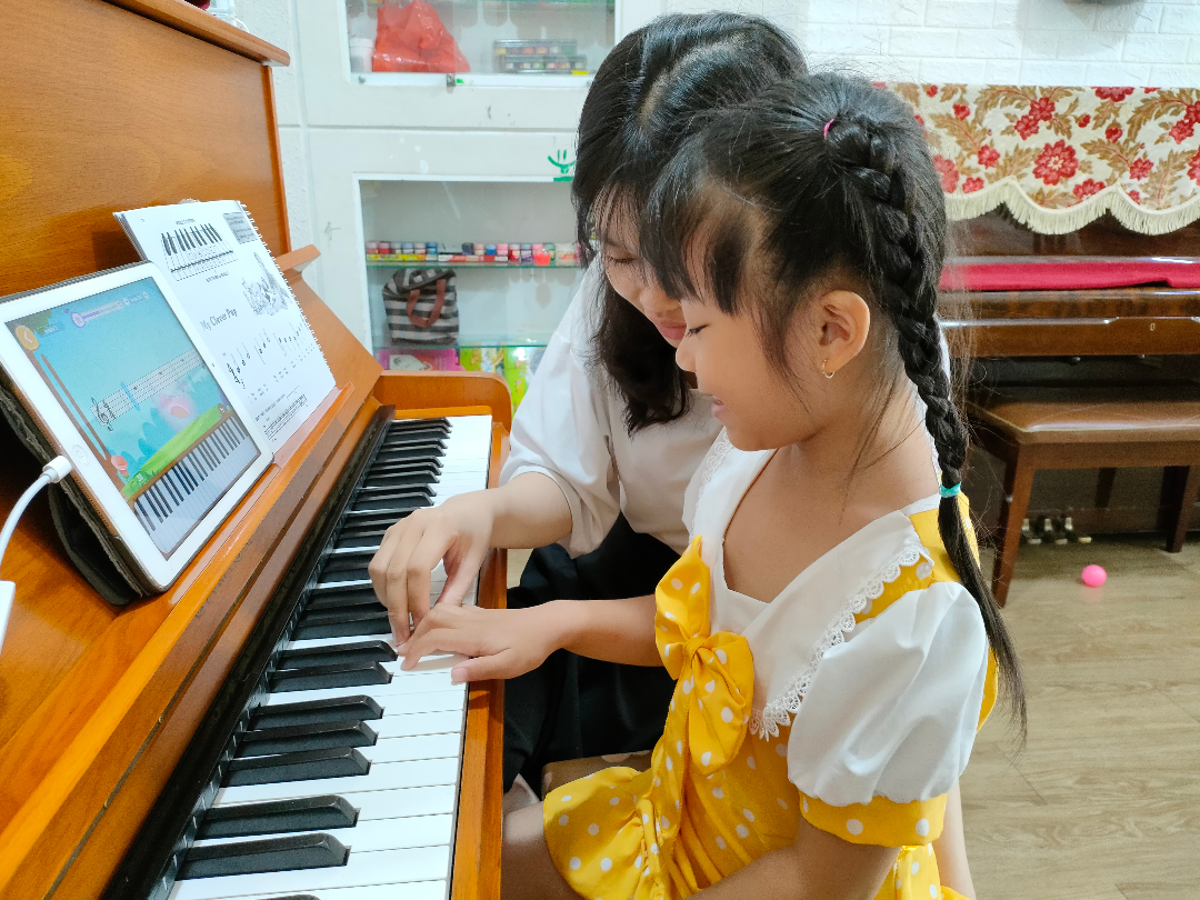 Đội ngũ giáo viên