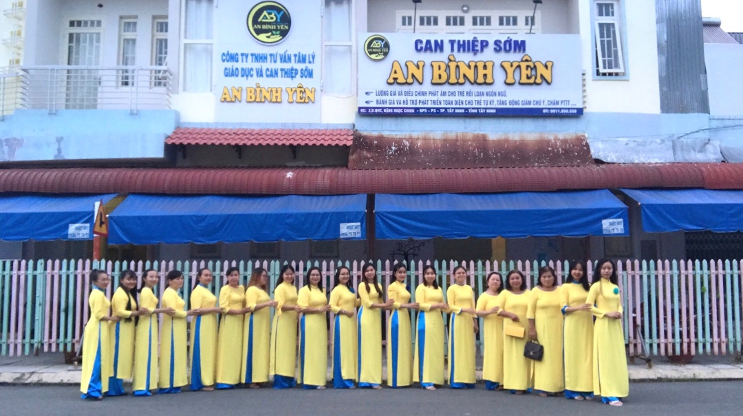 Đội ngũ giáo viên