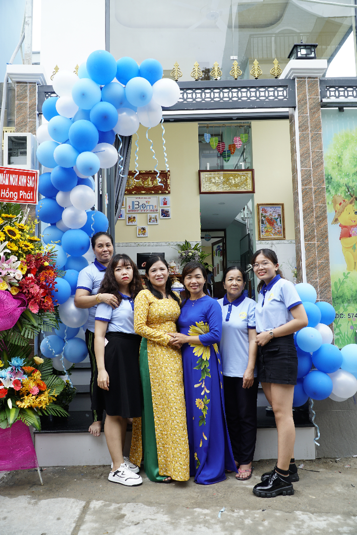 Đội ngũ giáo viên