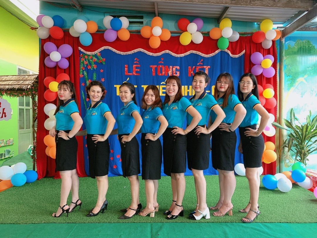 Đội ngũ giáo viên