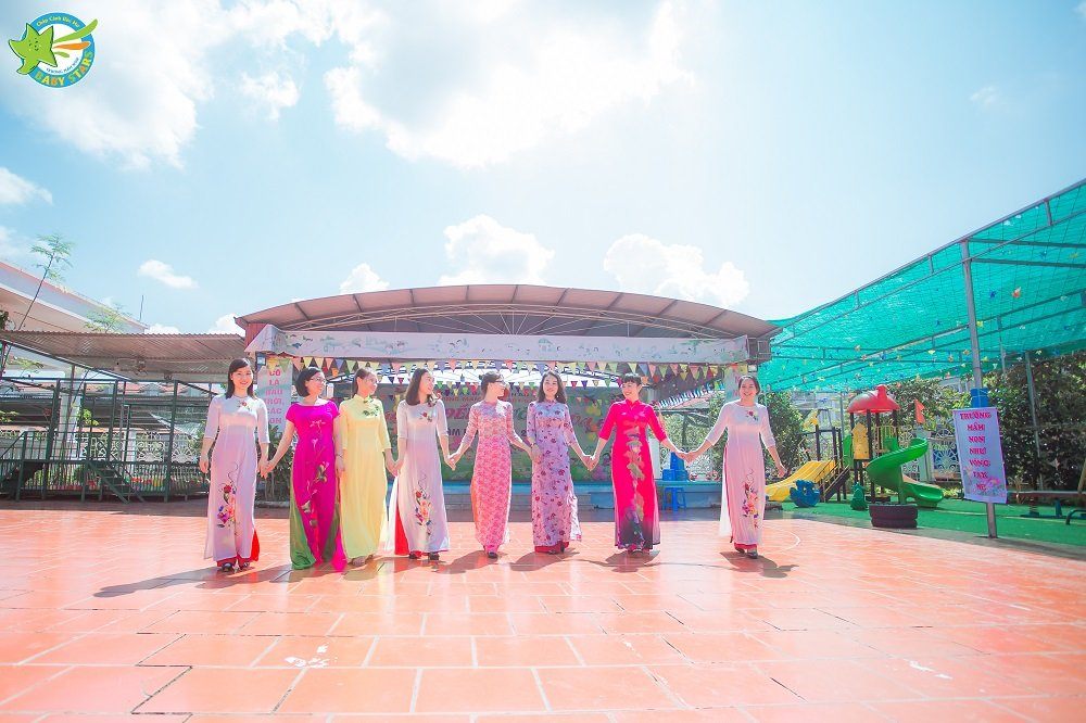 Đội ngũ giáo viên