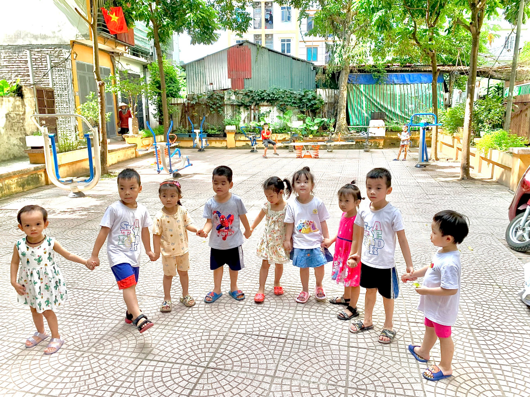 Đội ngũ giáo viên