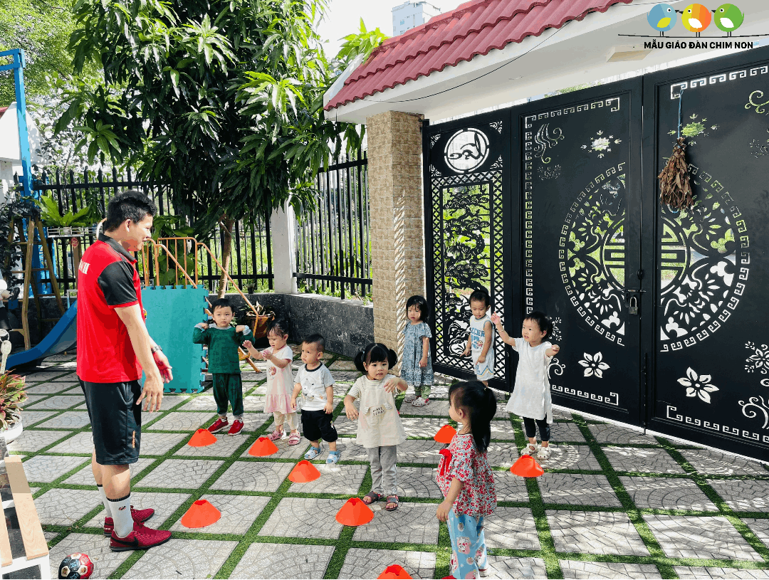 Đội ngũ giáo viên