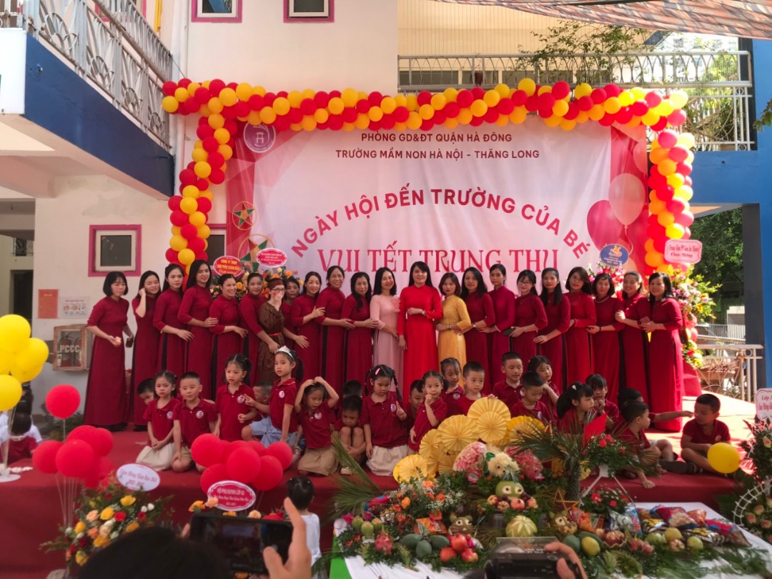 Đội ngũ giáo viên