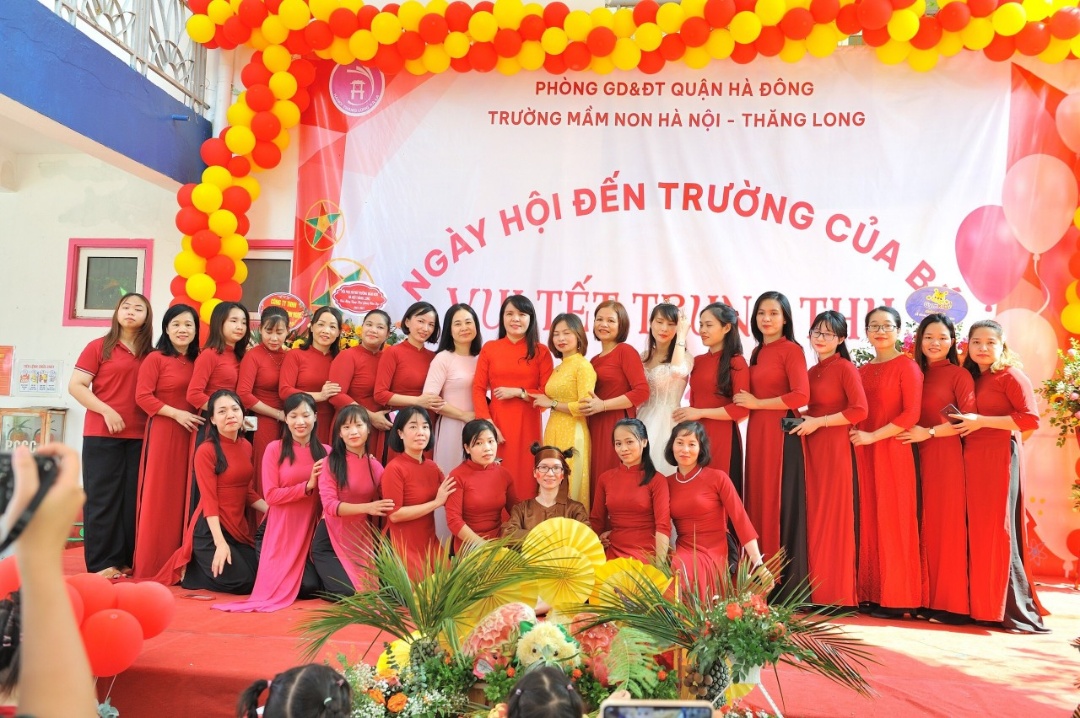 Đội ngũ giáo viên