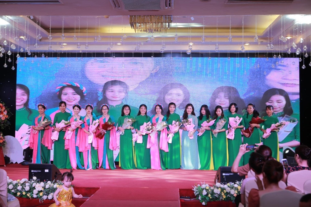 Đội ngũ giáo viên