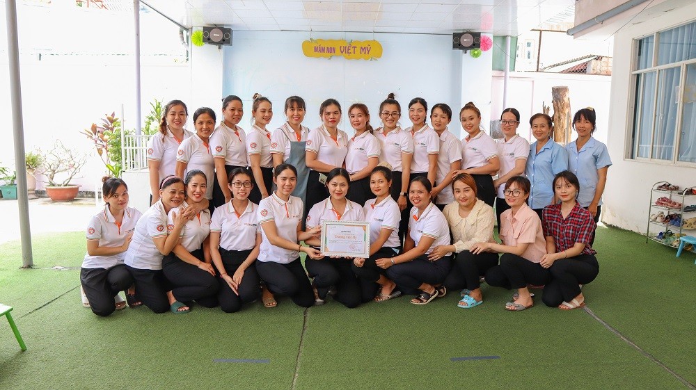 Đội ngũ giáo viên