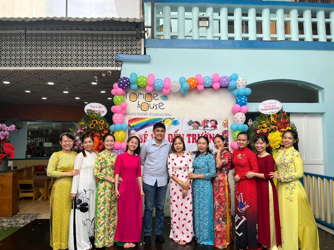 Đội ngũ giáo viên