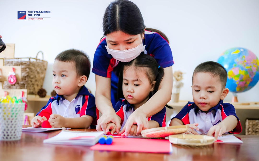 Đội ngũ giáo viên