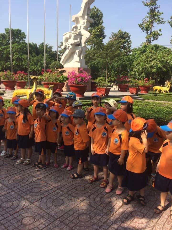 Dịch vụ và tiện ích