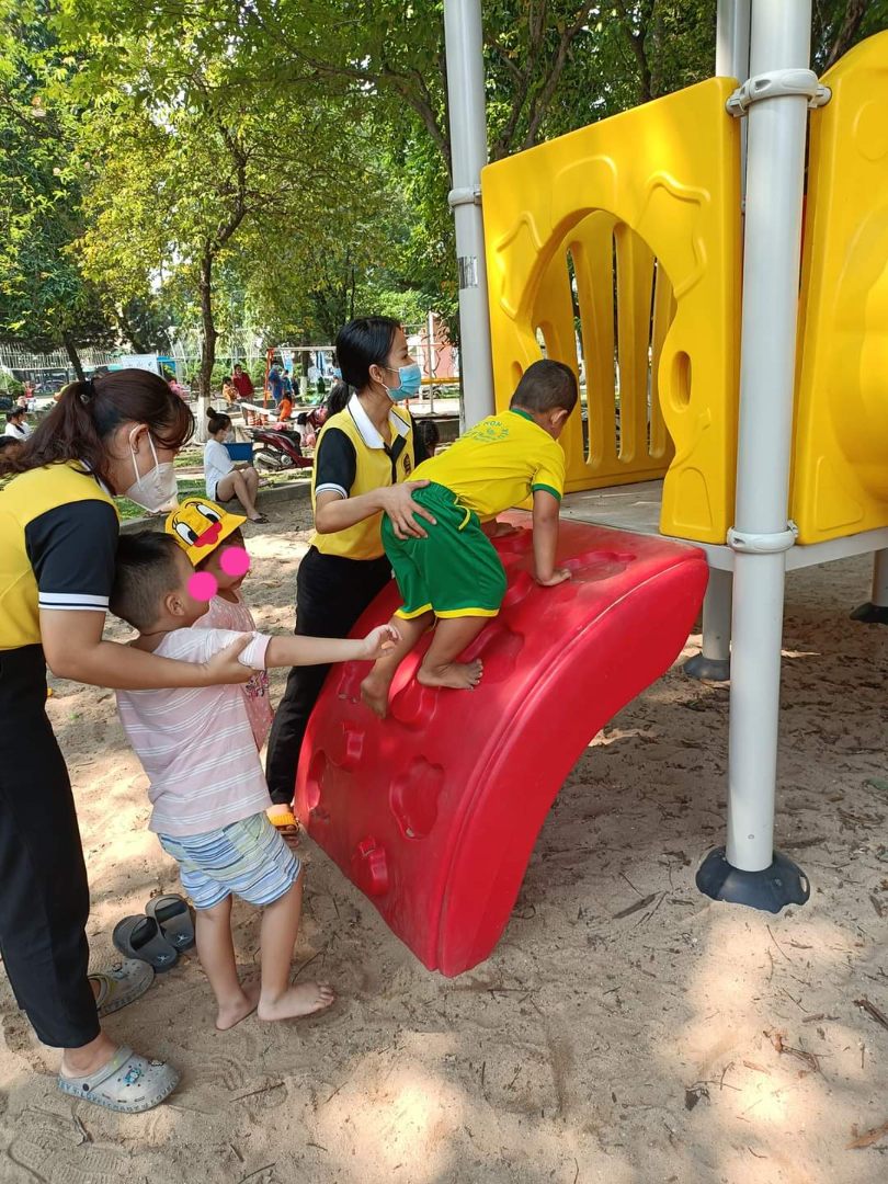 Dịch vụ và tiện ích