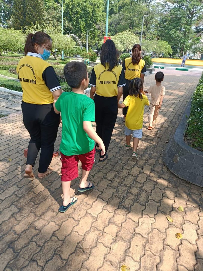 Dịch vụ và tiện ích