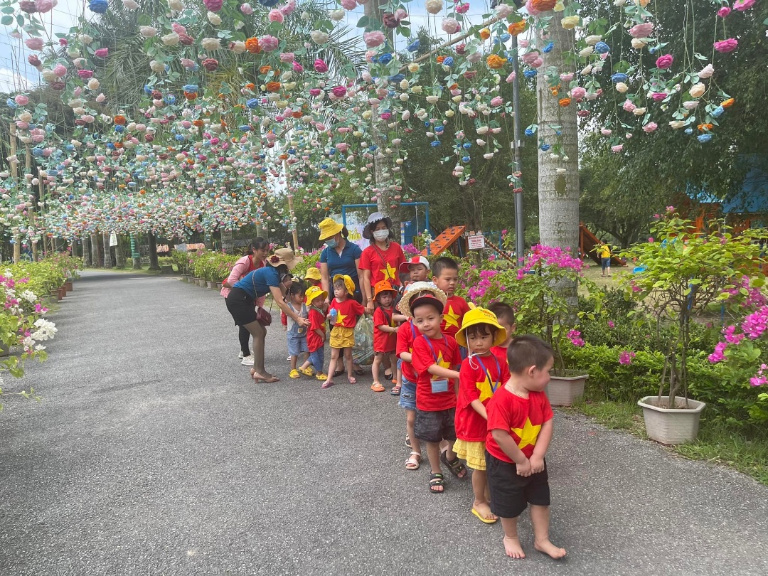 Dịch vụ và tiện ích