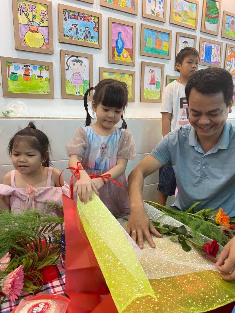 Dịch vụ và tiện ích