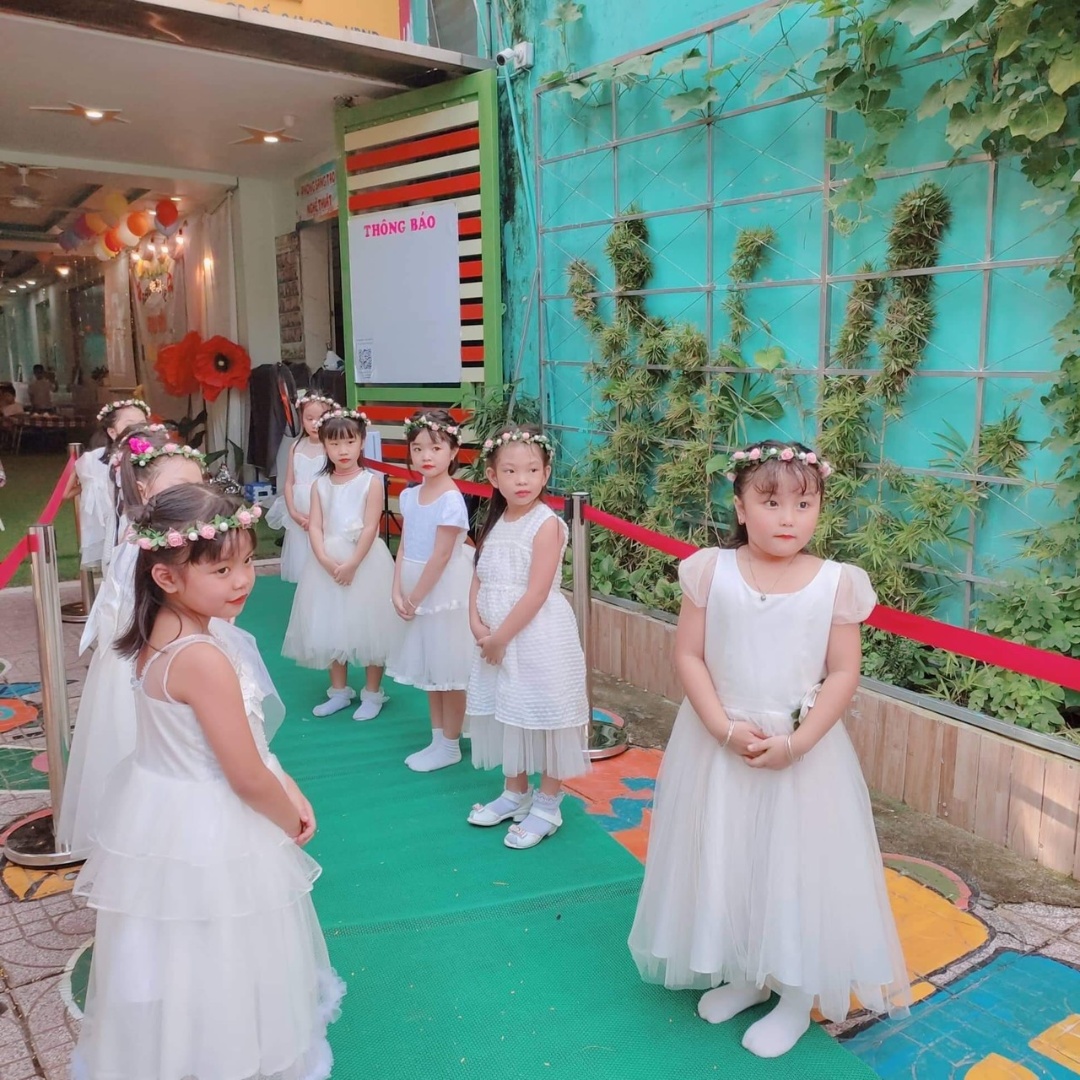 Dịch vụ và tiện ích