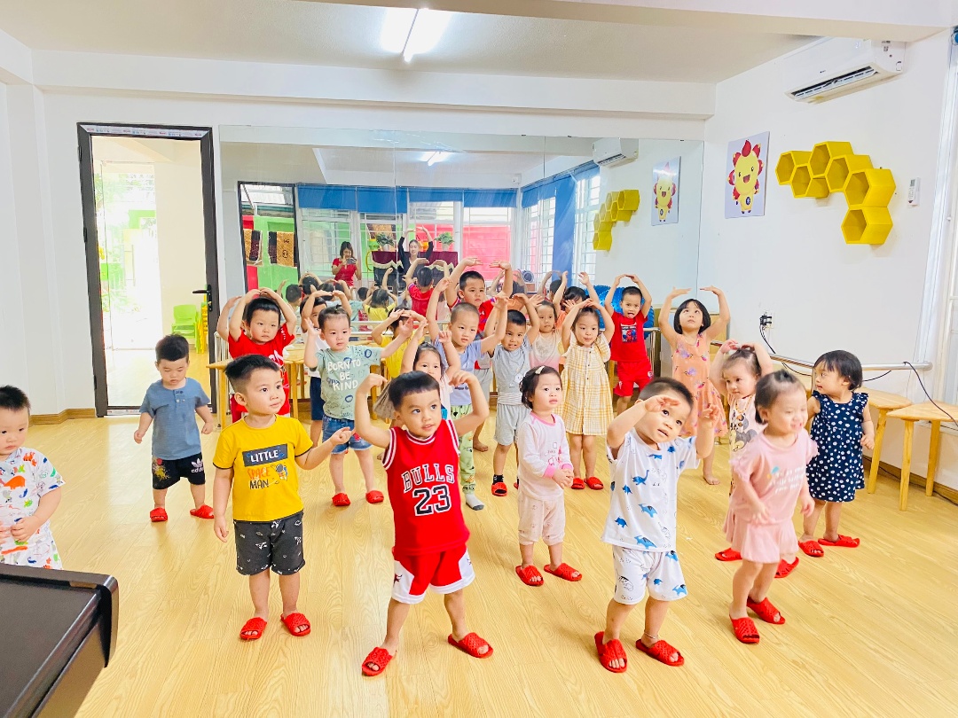 Dịch vụ và tiện ích