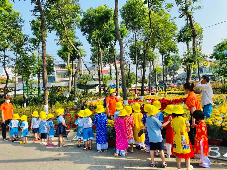 Dịch vụ và tiện ích