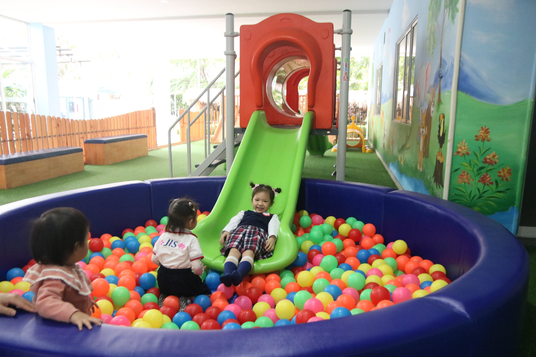 Dịch vụ và tiện ích