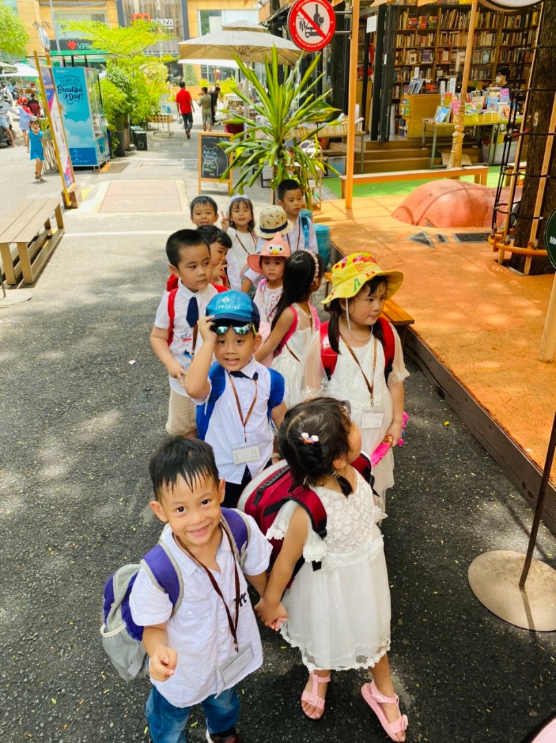 Dịch vụ và tiện ích