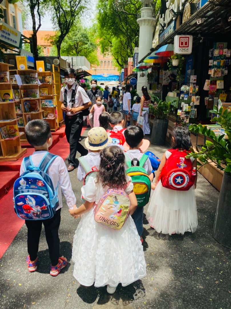 Dịch vụ và tiện ích