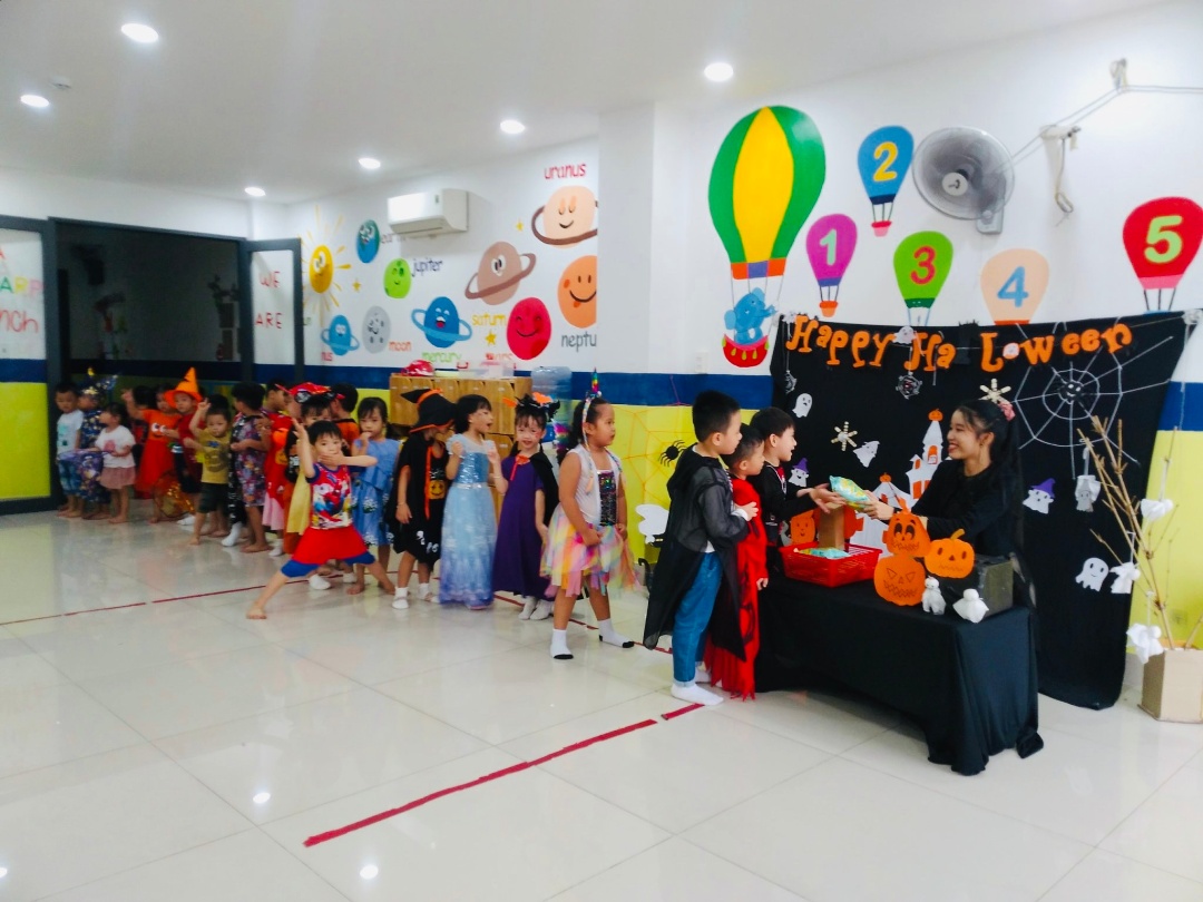 Dịch vụ và tiện ích