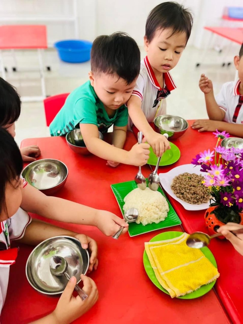 Chế độ dinh dưỡng