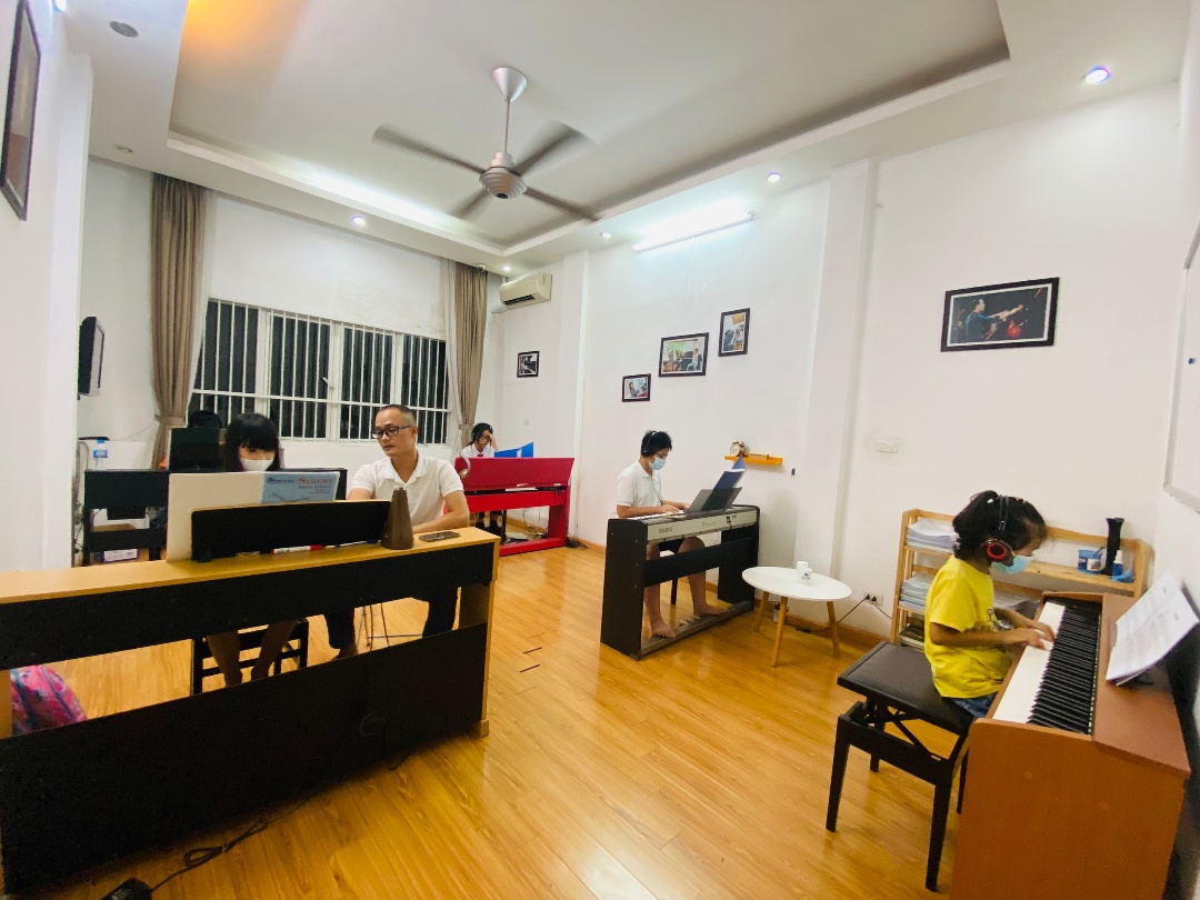 Đội ngũ giáo viên